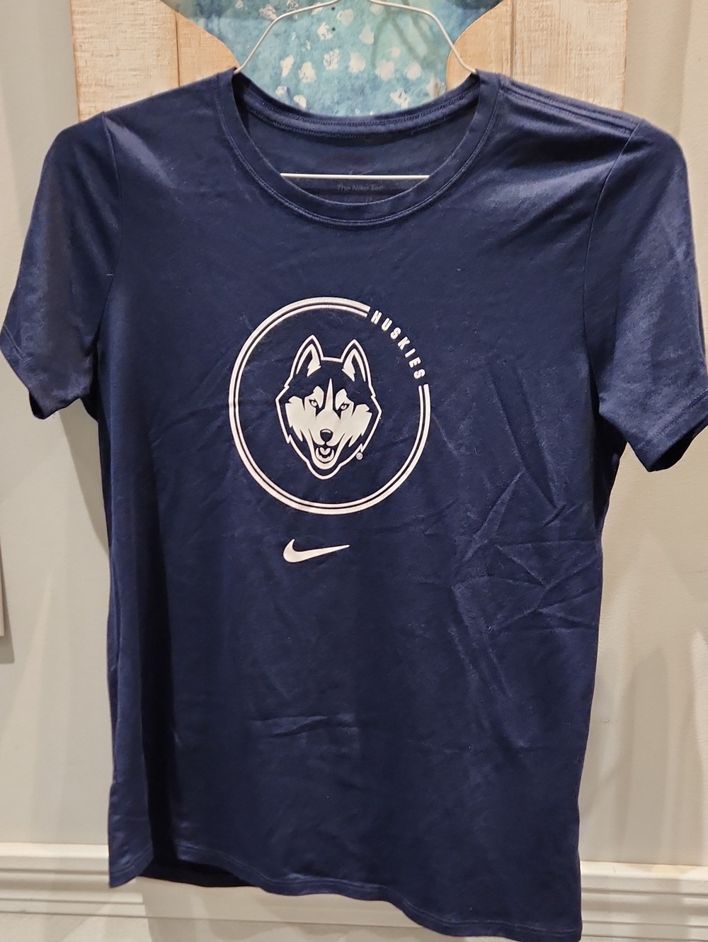 Nike Dri-fit Navy & White UCONN Huskies Graphic Tee Sz M